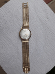 predam-starozitne-hodinky-revue